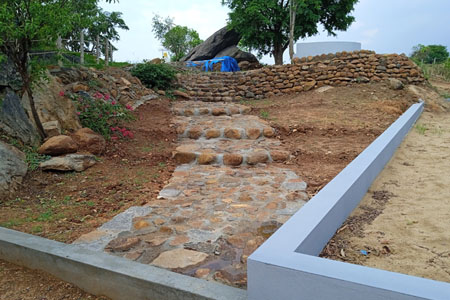 Ankur Resort Farm Plots near Bangalore: Garden Steps
